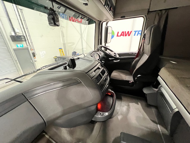 DAF XF 440 6×2 Midlift Tractor Unit PTO