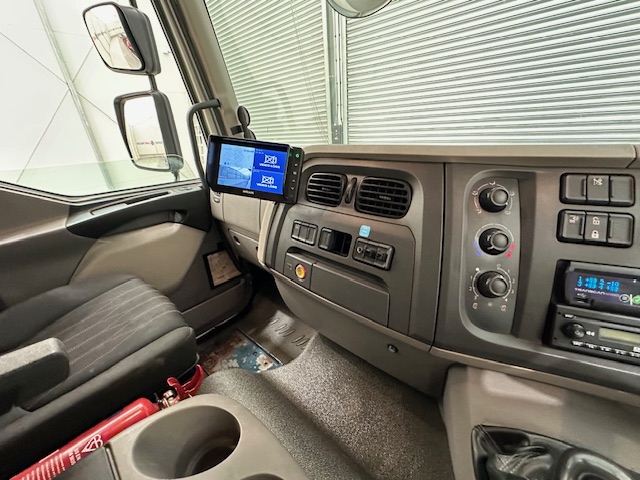 DAF LF 210 Day Cab 4 Car Transporter