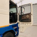 Volvo FH12 420 4×2 Sleeper Cab Tractor Unit - thumbnail