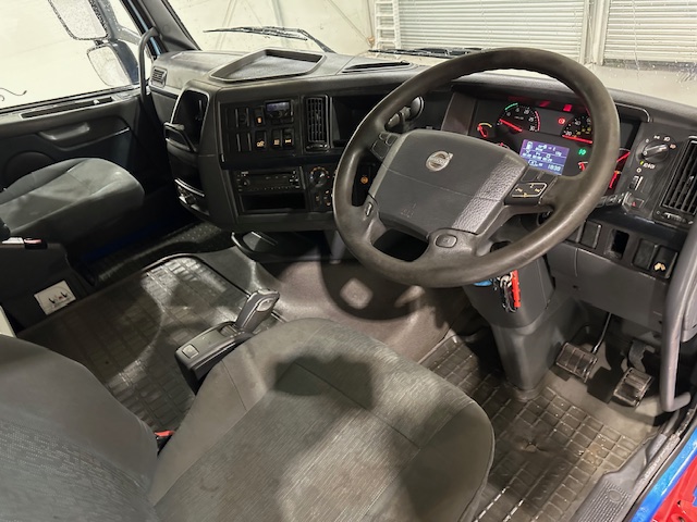 Volvo FH 460 6×2 Sleeper Cab Tractor Unit