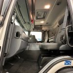 Scania P370 8×4 Sleeper Cab Skip Loader - thumbnail
