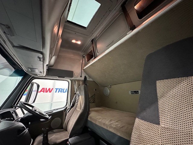 Volvo FH 520 6×2 Sleeper Cab Tractor Unit Manual