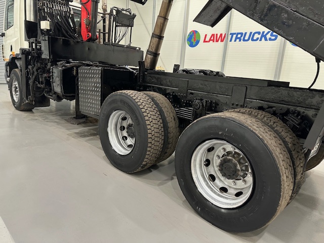 DAF CF75 310 6×4 Day Cab Steel Tipper Grab