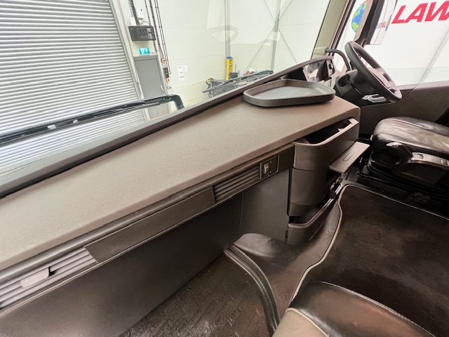 Volvo FH 500 6×2 Midlift Tractor Unit