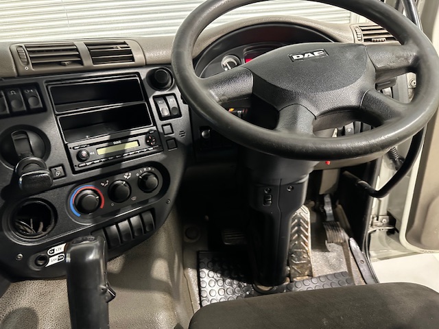 DAF CF85 360 8×2 Flatbed Brick Grab Drawbar