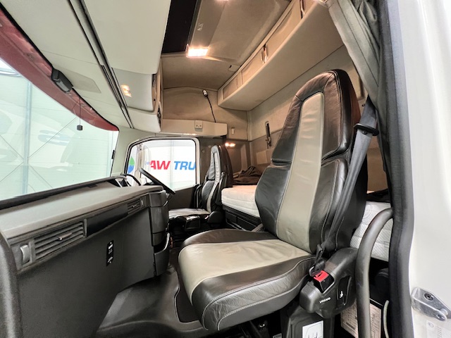 Volvo FH 500 6×2 Midlift Tractor Unit