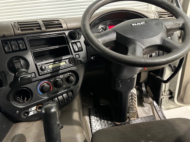 DAF CF85 360 8×2 Flatbed Brick Grab Drawbar