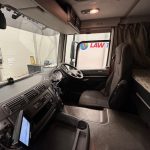 DAF CF 370 6×2 Sleeper Cab Fridge Box - thumbnail