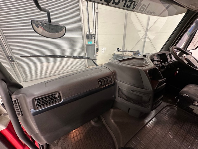 Volvo FH 500 6×2 Midlift Tractor Unit