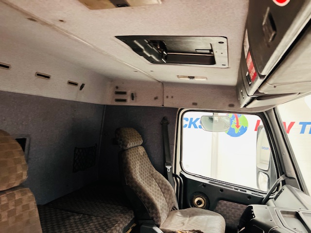 Volvo FH12 420 4×2 Tractor Unit