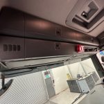 Scania P370 8×4 Sleeper Cab Skip Loader - thumbnail