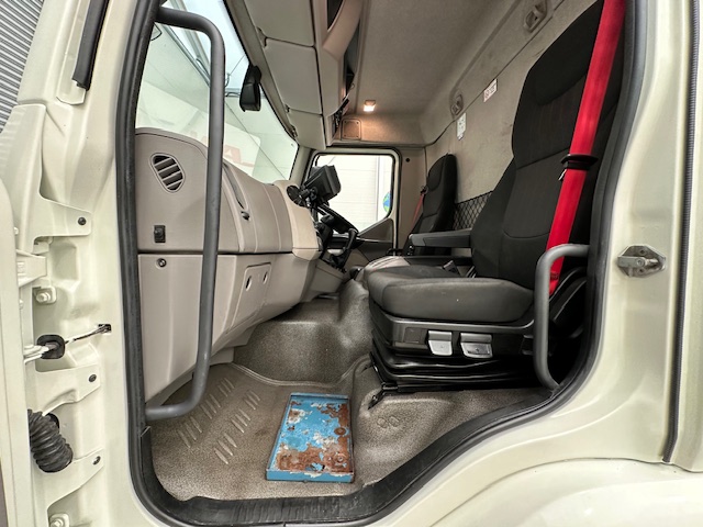 DAF LF 210 Day Cab 4 Car Transporter