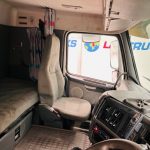 Volvo FH12 420 4×2 Sleeper Cab Tractor Unit - thumbnail