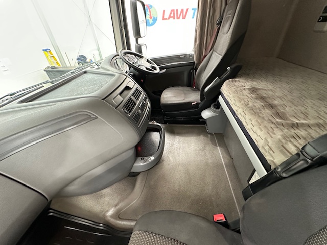 DAF XF 480 6×2 Midlift Tractor Unit