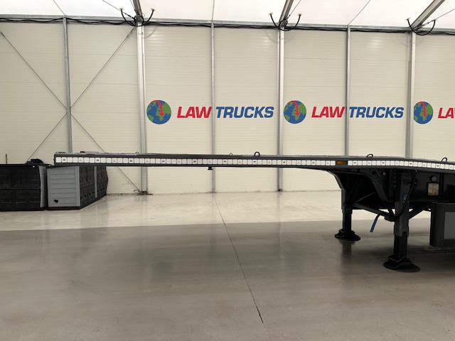SDC Tri Axle Kicker Vehicle Carrier Lowloader