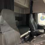 Volvo FH 460 6×2 Sleeper Cab Tractor Unit - thumbnail
