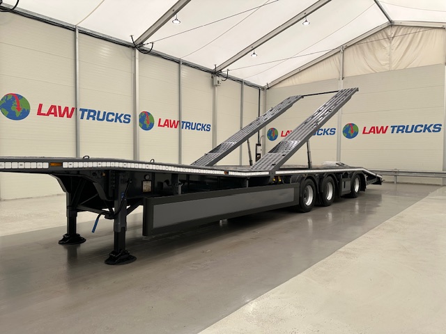 SDC Tri Axle Kicker Vehicle Carrier Lowloader