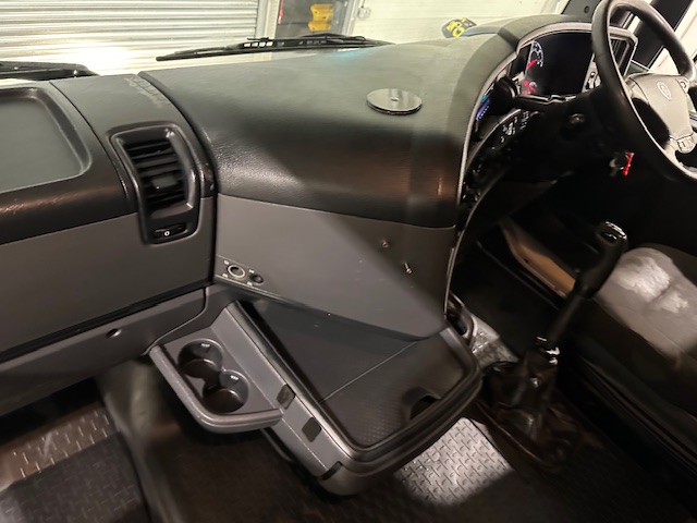 Scania R440 6×2 Rear Lift Brick Grab Drawbar
