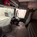 Scania P370 8×4 Sleeper Cab Skip Loader - thumbnail