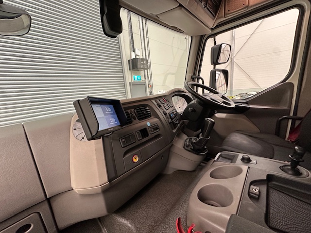DAF LF 210 Day Cab 4 Car Transporter
