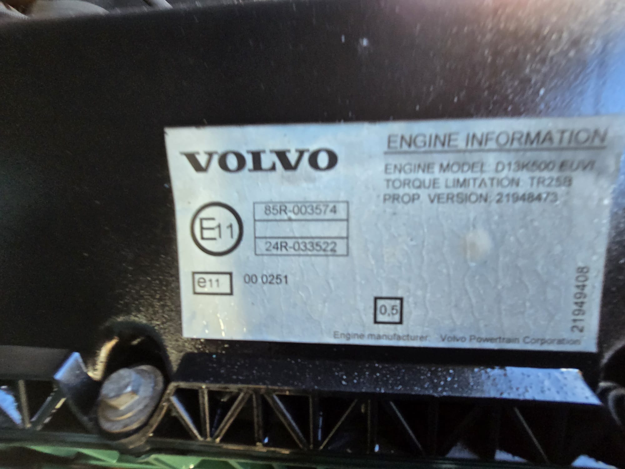 Volvo FH 500 6×2 Sleeper Cab Tractor Unit