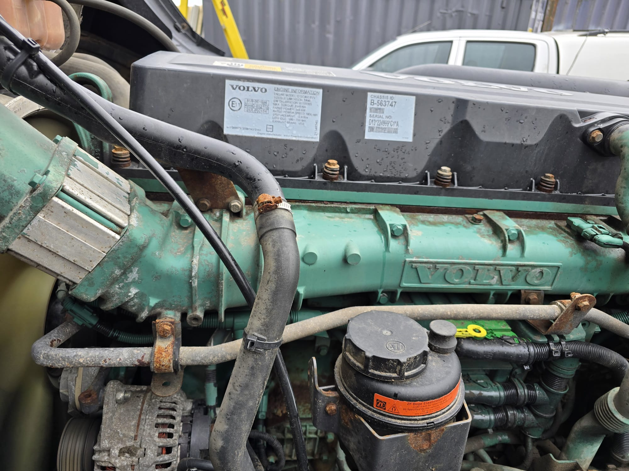 Volvo FH 460 6×2 Midlift Tractor Unit PTO