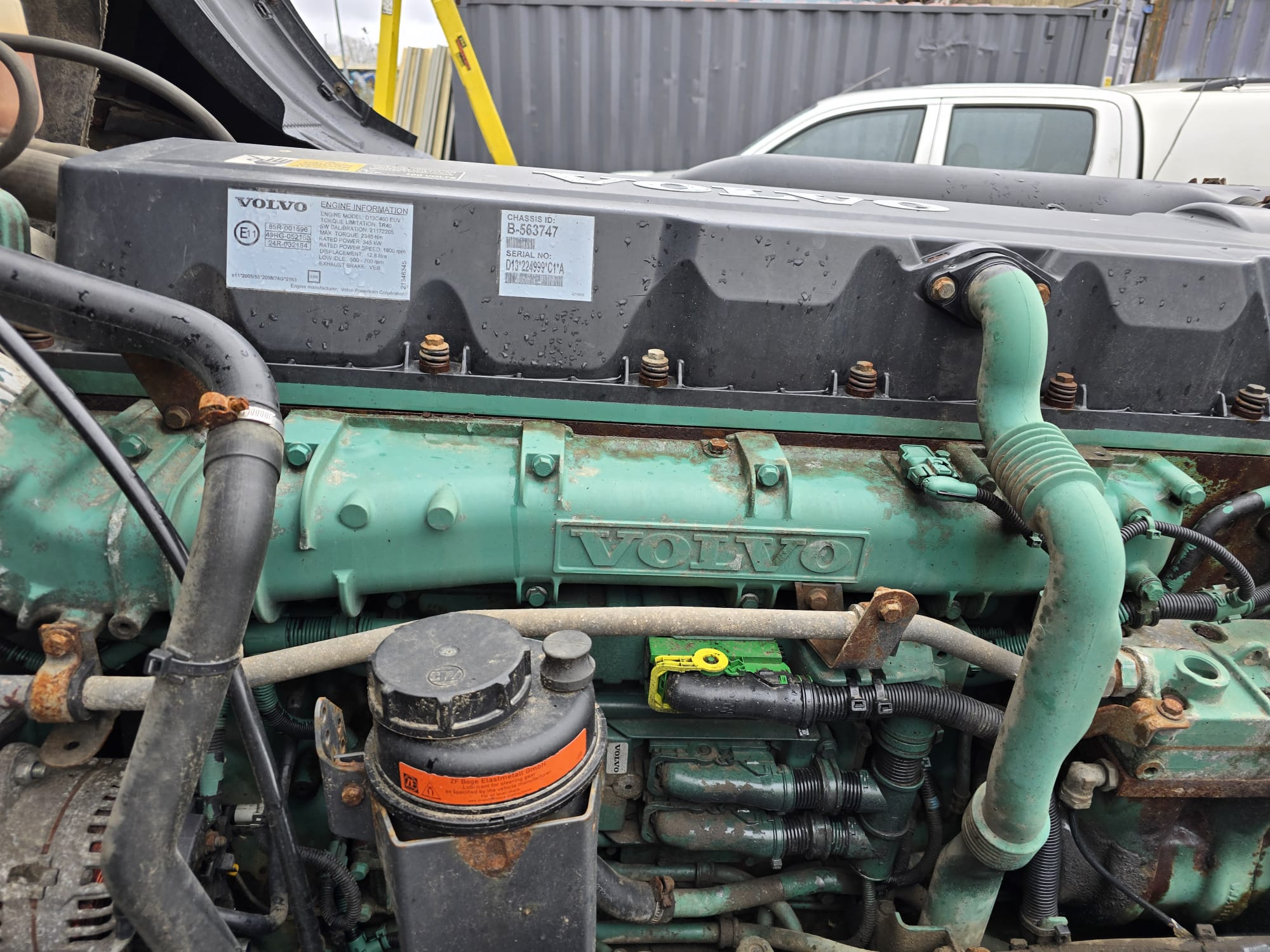 Volvo FH 460 6×2 Midlift Tractor Unit PTO