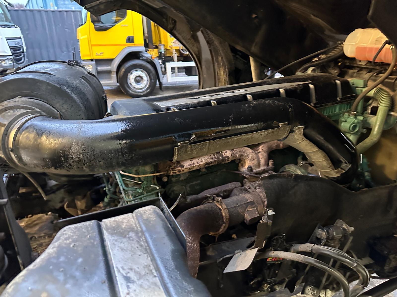 Volvo FH 500 6×2 Midlift Tractor Unit