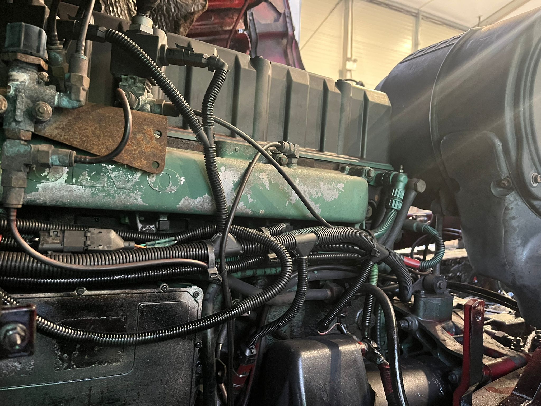 Volvo FH12 420 6×4 Double Drive Tractor Unit