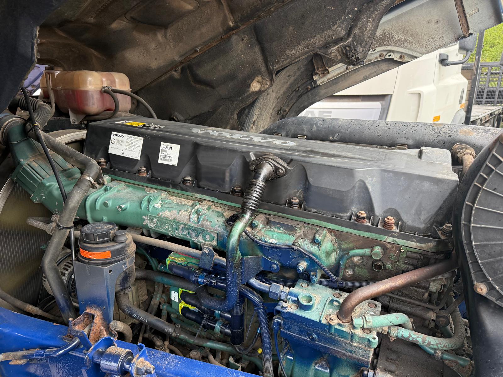 Volvo FH 480 6×2 Rear Lift Tractor Unit