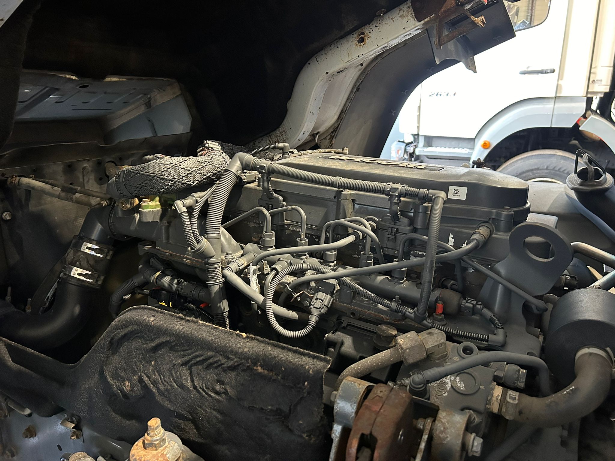 DAF LF 220 Day Cab Dropside Brick Grab
