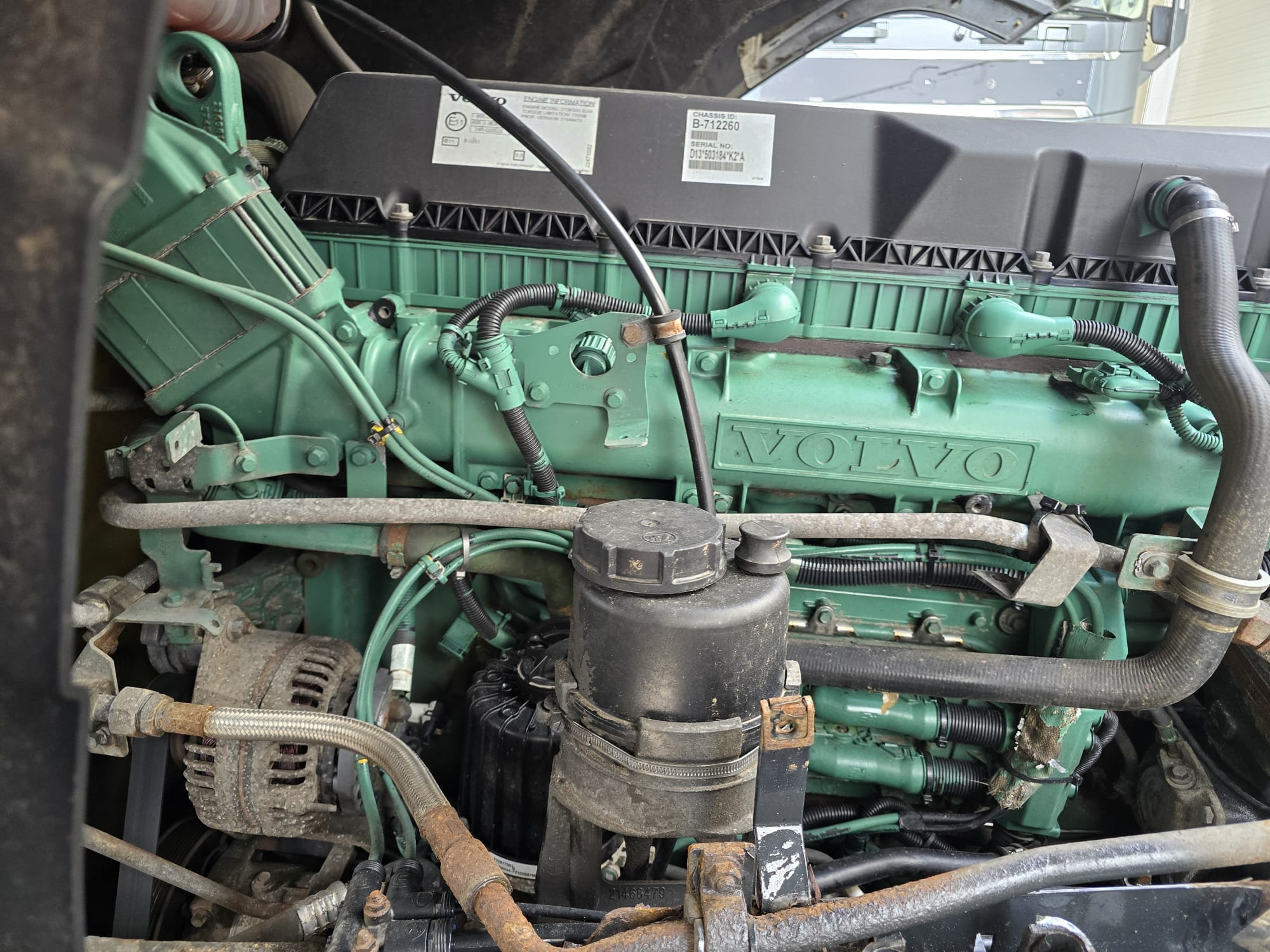 Volvo FH 500 6×2 Midlift Tractor Unit